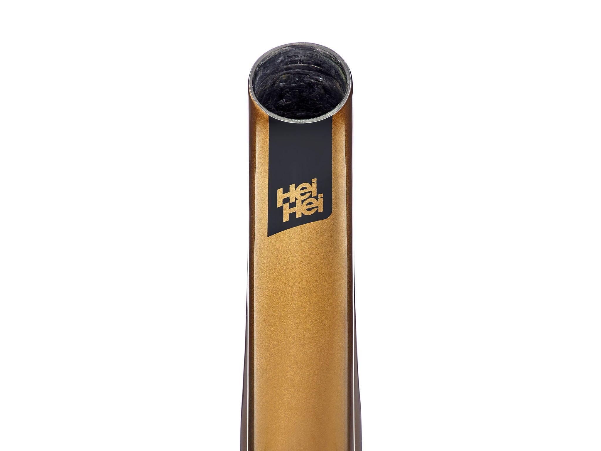 Hei Hei CR carbon mountain bike frame side view showcasing lightweight construction