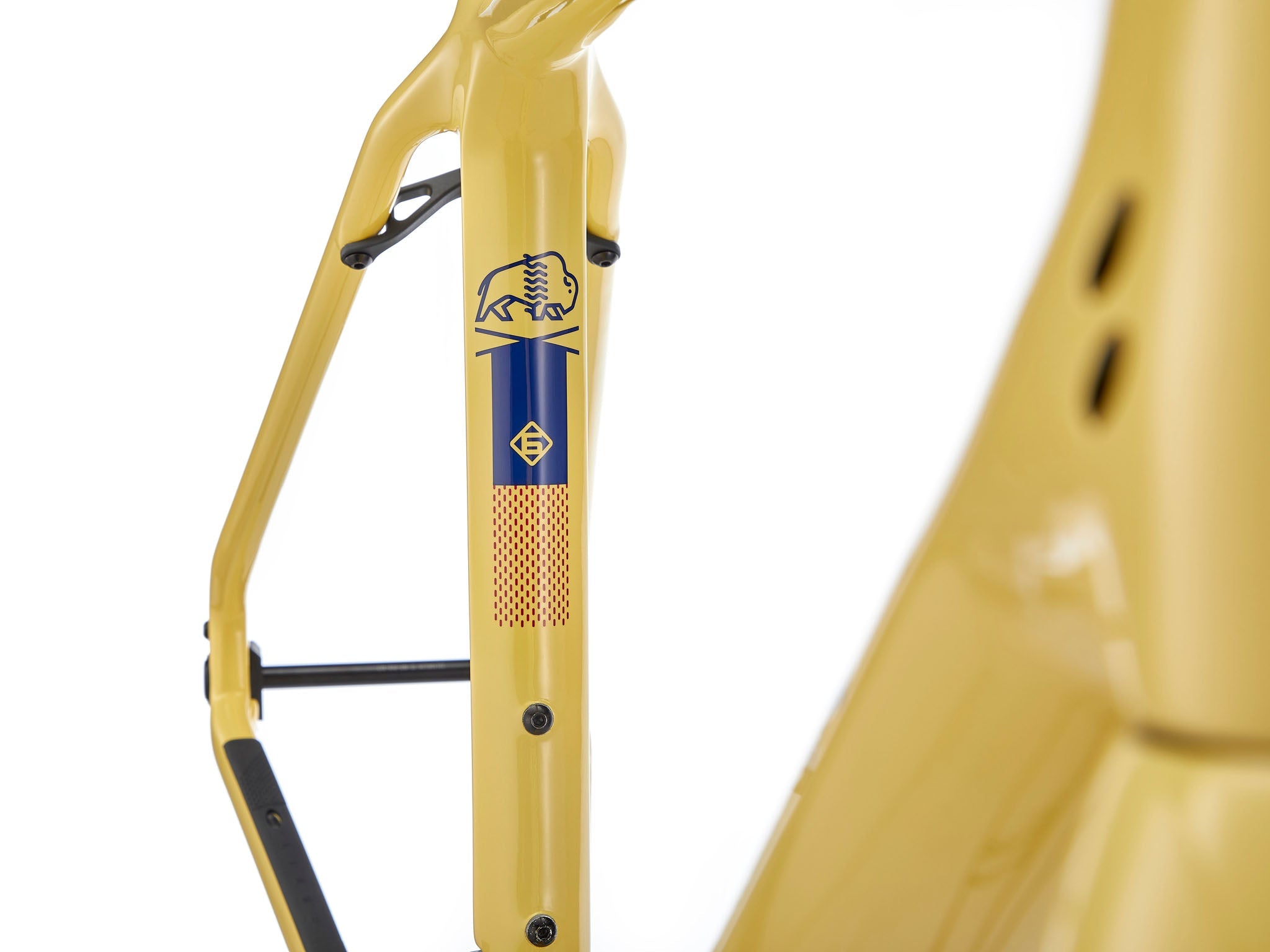 Side angle of the gravel bike frame highlighting its durability and versatility