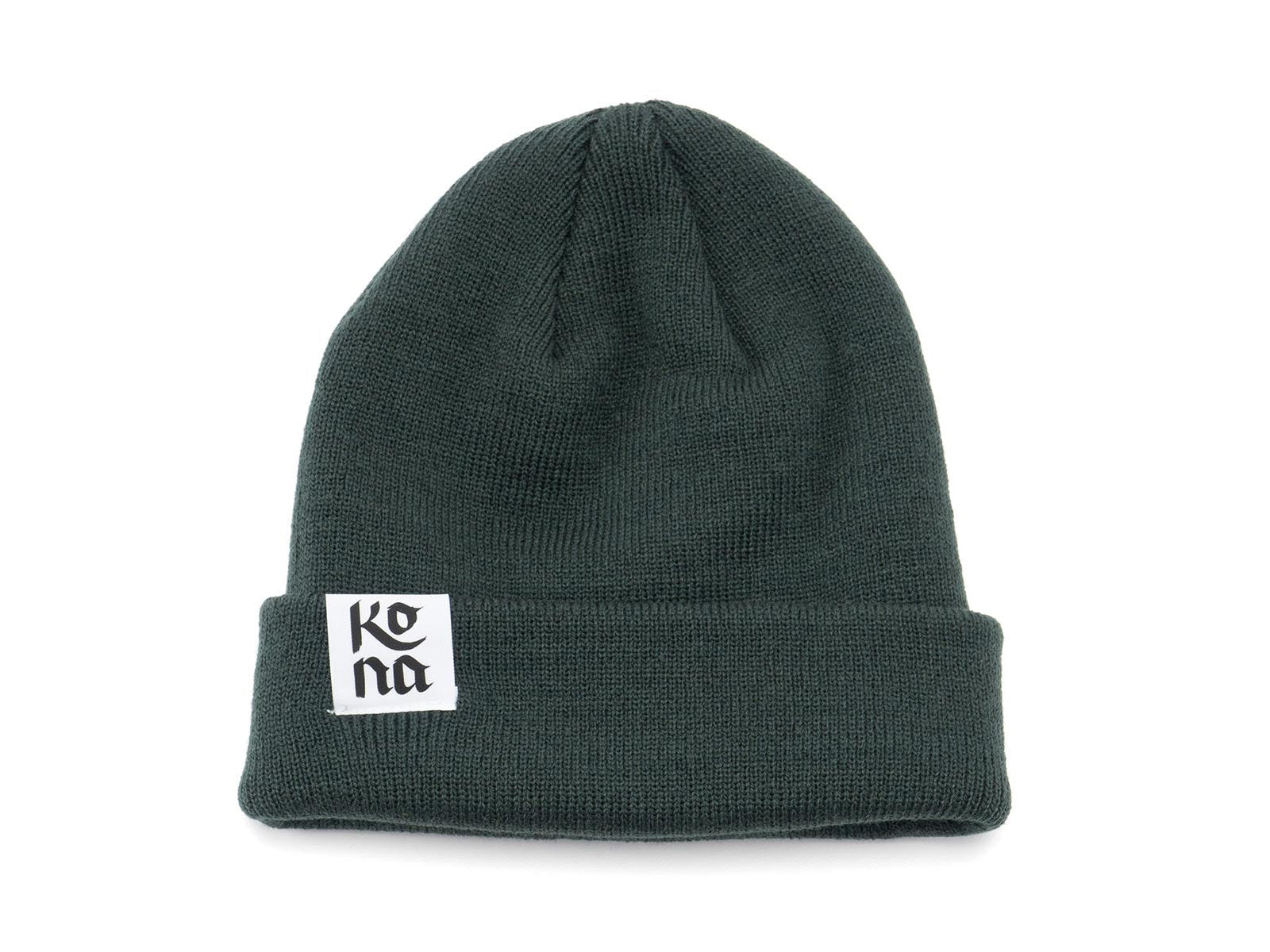 Model wearing the Seymore Beanie with a cozy winter outfit