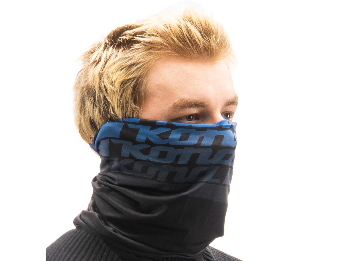 Breathable neck gaiter with moisture-wicking fabric in action