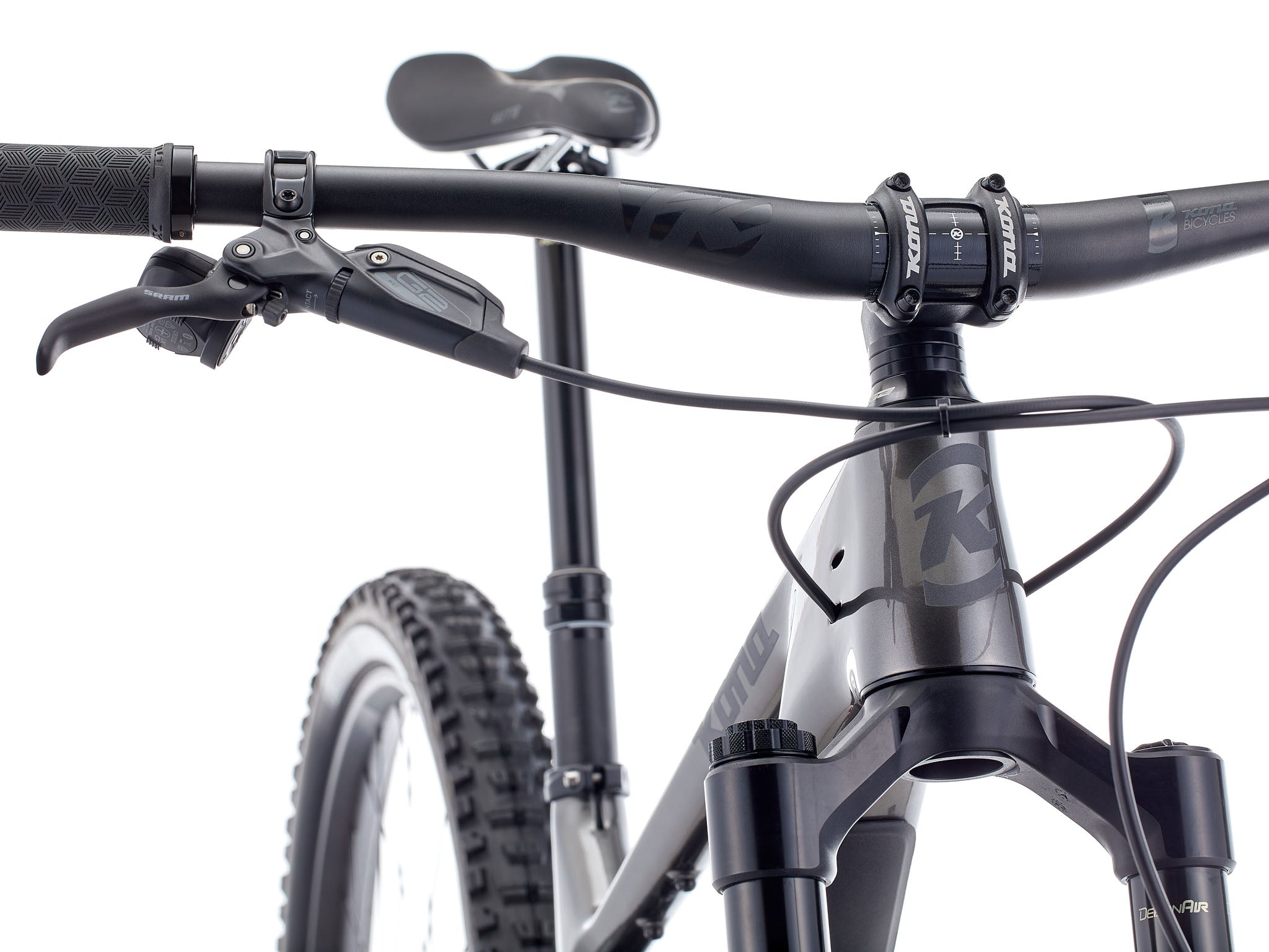 Rider navigating steep trails on the TrailMaster 153, highlighting the bikes performance and agility.