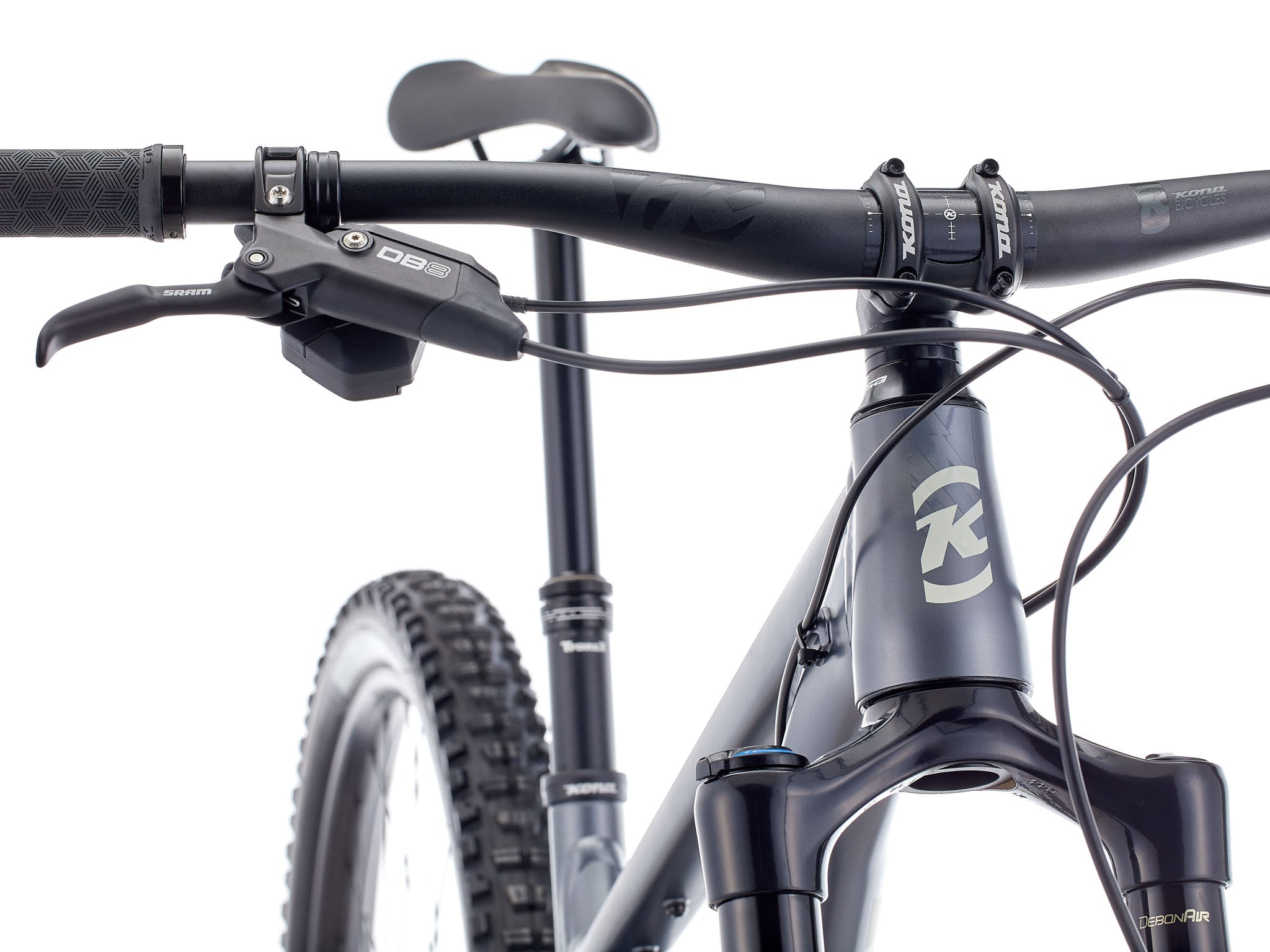 Close-up of the Adventure Buddy 153s flip-chip compatibility feature for versatile riding.