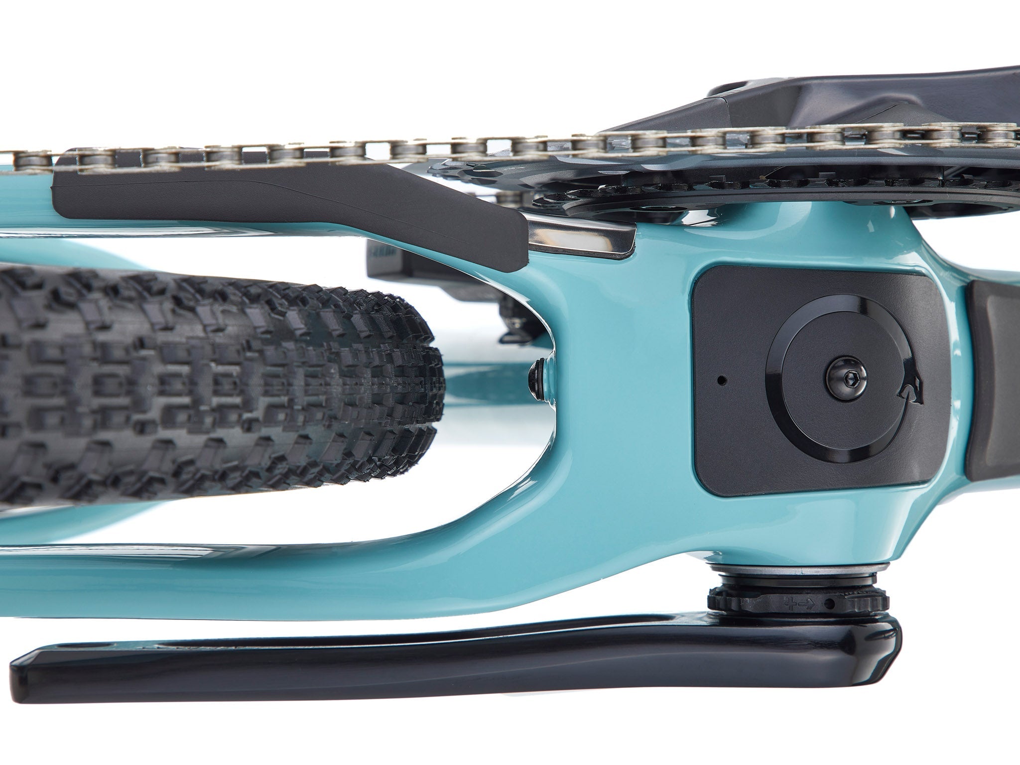 Close-up of gear shifters on the gravel bike for smooth shifting