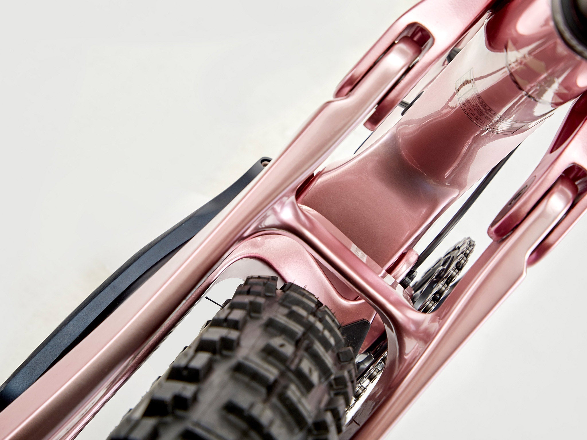 Close-up of carbon frame and suspension of Process X CR
